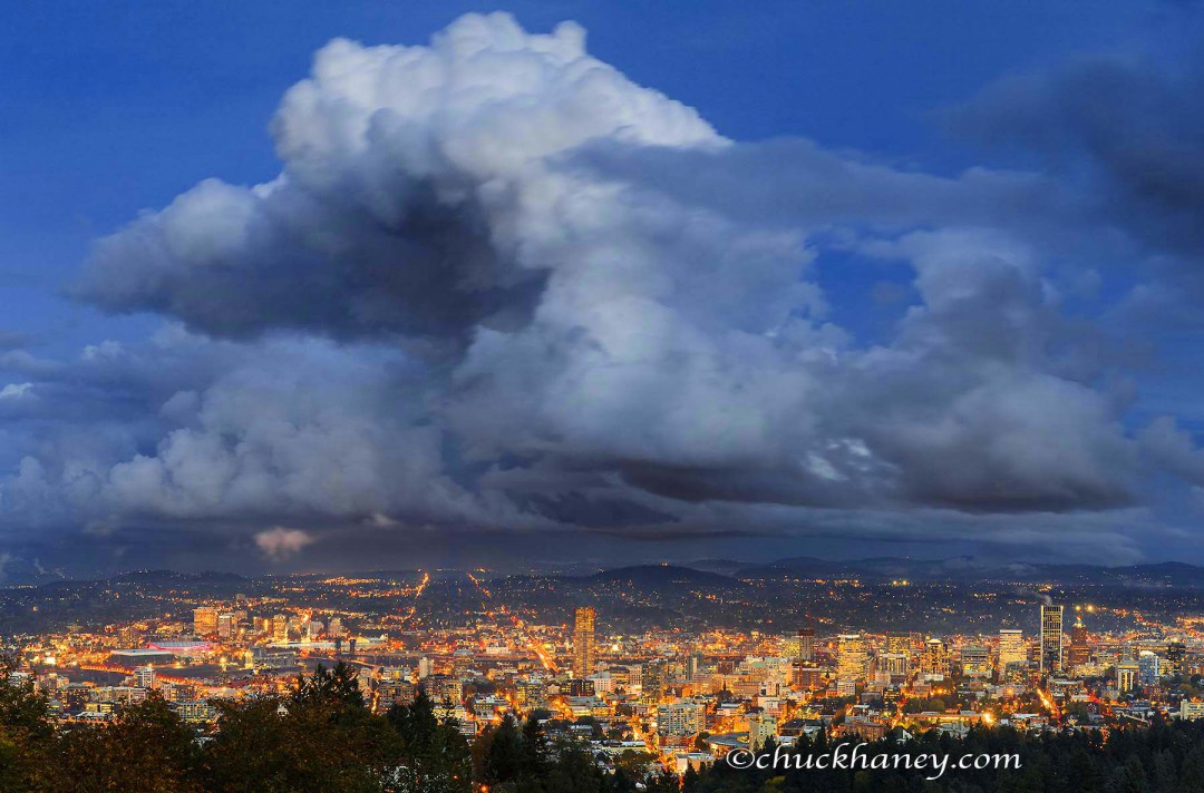 © Chuck Haney Portland, OR skyline